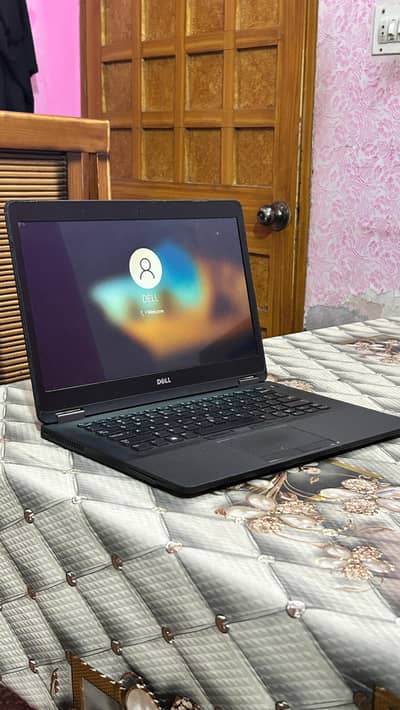 Dell latitude E7470 (i5 6thgen)