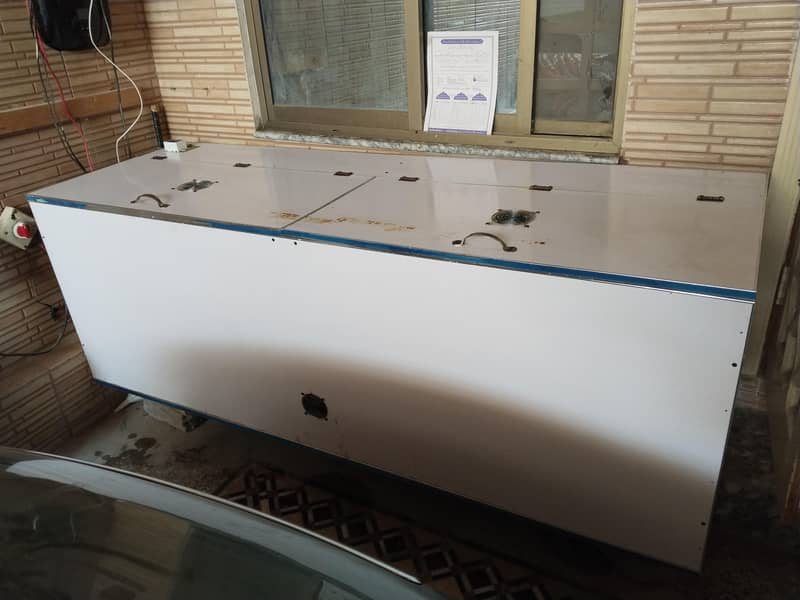 brooder for sale. large brooder. high class brooder 1