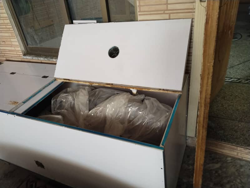 brooder for sale. large brooder. high class brooder 6