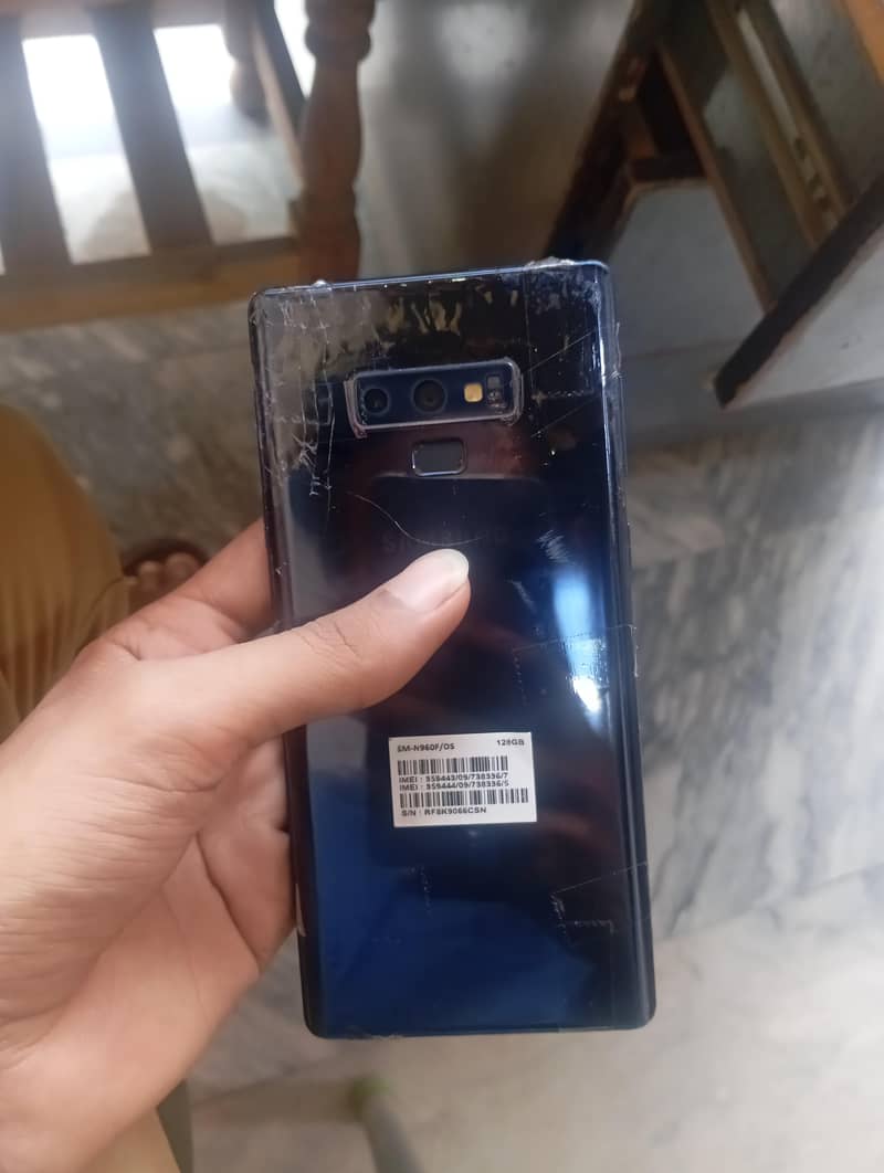Samsung note,9 3