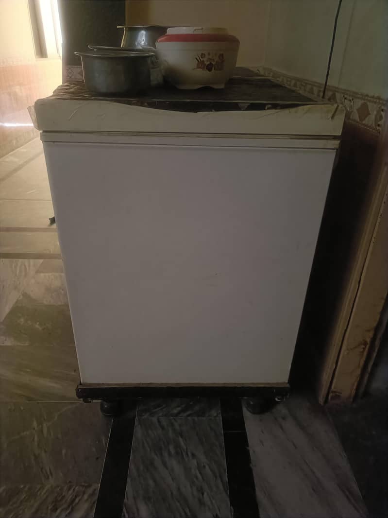 freezer 2