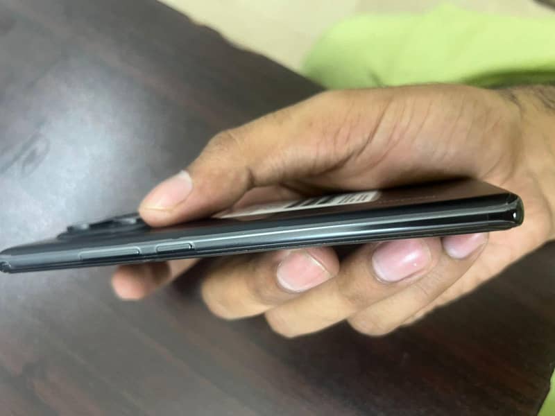 Xiaomi Note 14 pro 3