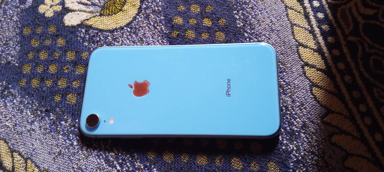 iphone xr 3
