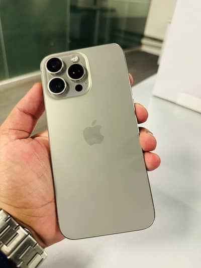 Apple iPhone 15 Pro Max
