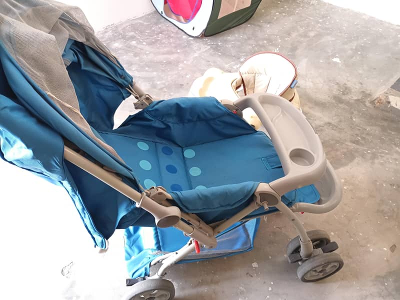 stroller 3