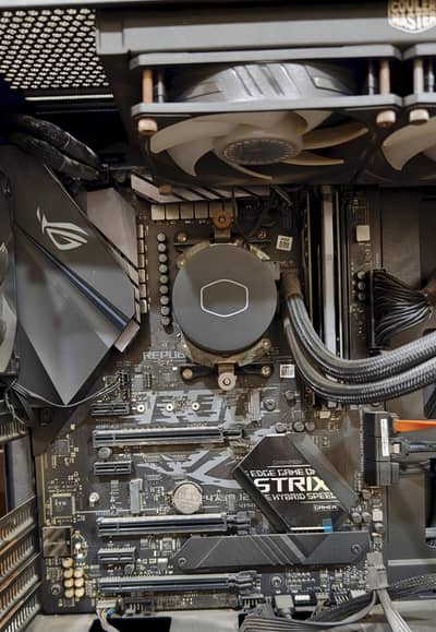 Ryzen 5 3600 + B450-F GAMING Il + 8GB RAM
