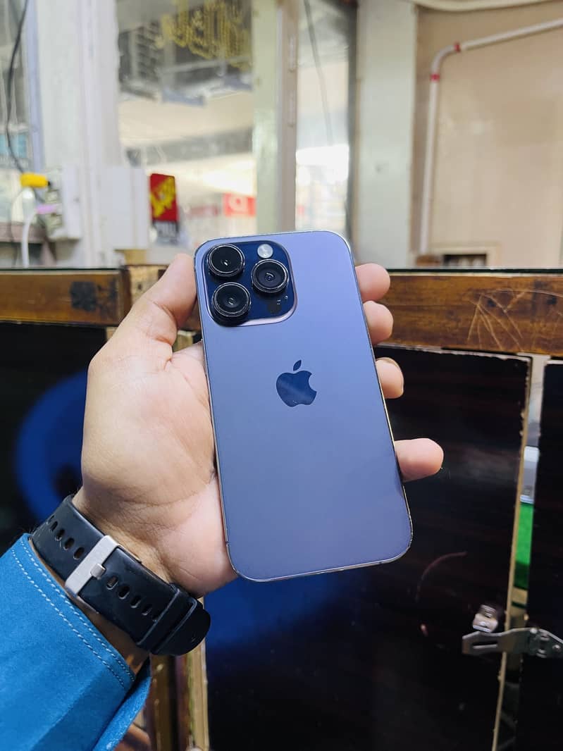 Iphone 14 pro 0