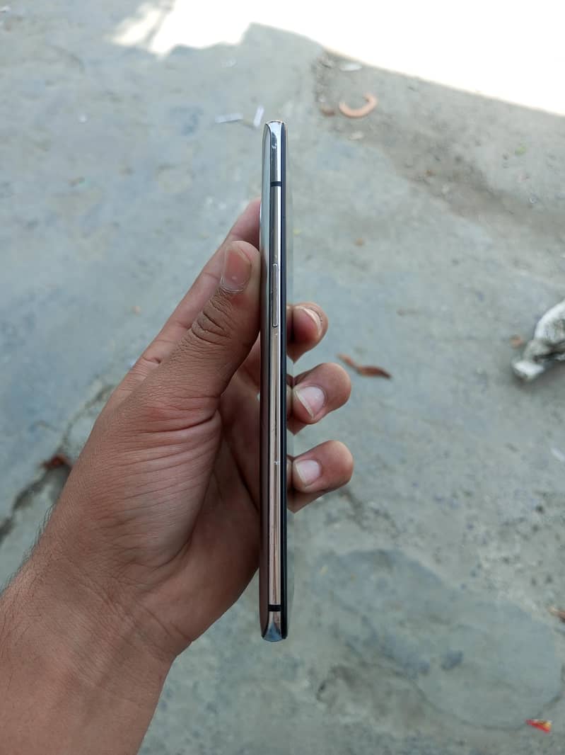 one plus 7t 5
