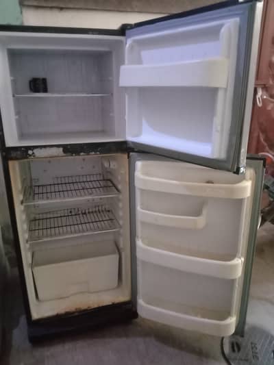 Original Fridge for Sale – Good Condition Whatsapp no  03057154463
