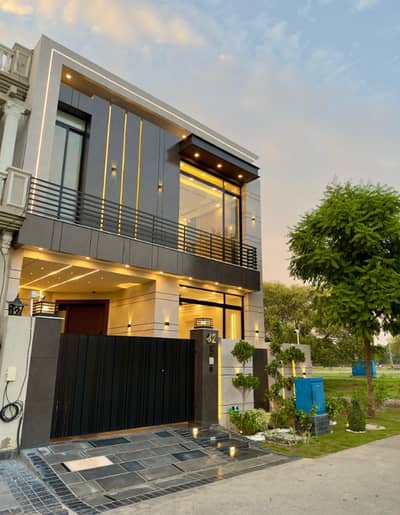 5 Marla Lavish Bungalow For Rent In DHA Phase 9 Town Lahore