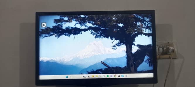 Samsung 30/32 inch