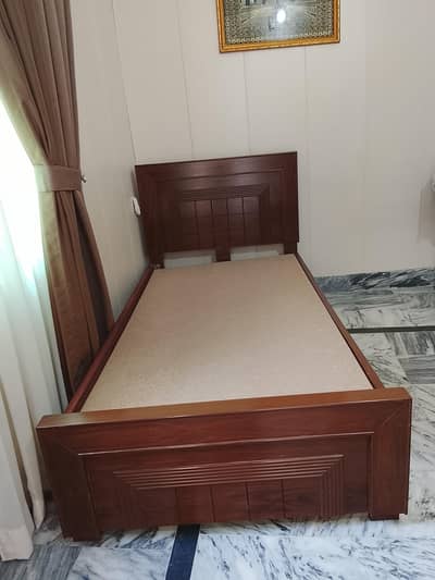 Single bed good condition for sale in Rawalpindi