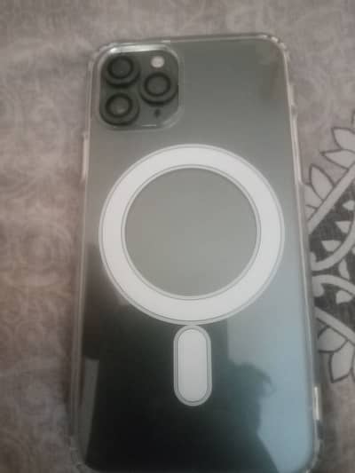 IPHONE 11 PRO