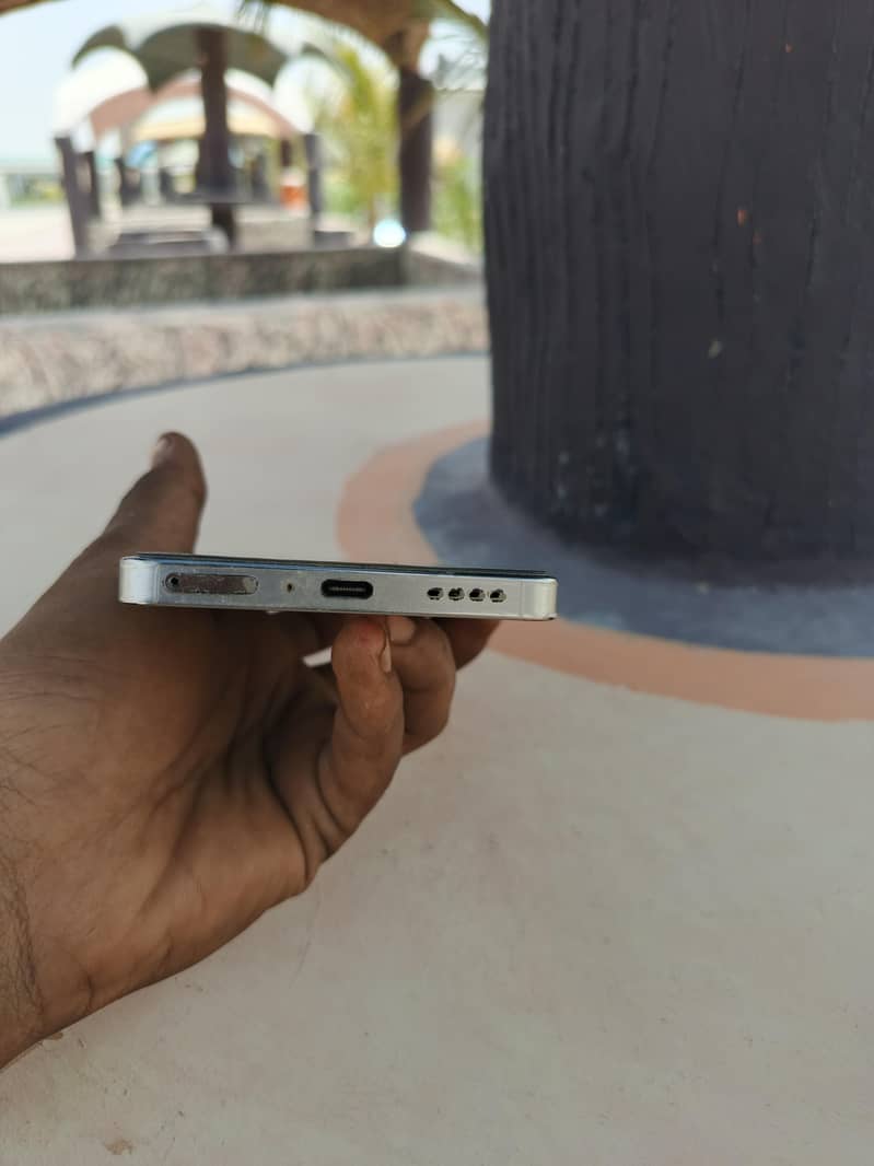 Infinix note 40 2