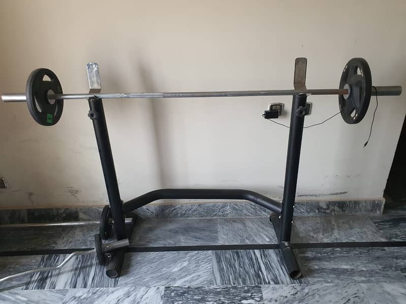 Dumbbells / Weight plates / Rowing/Pulling machine / Bench / Bars 5