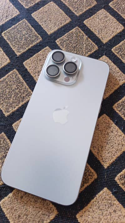 Iphone 15 pro max jv