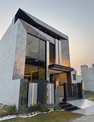 5 MARLA MODERN DESIGN HOUSE FOR RENT IN DHA PHASE 9
