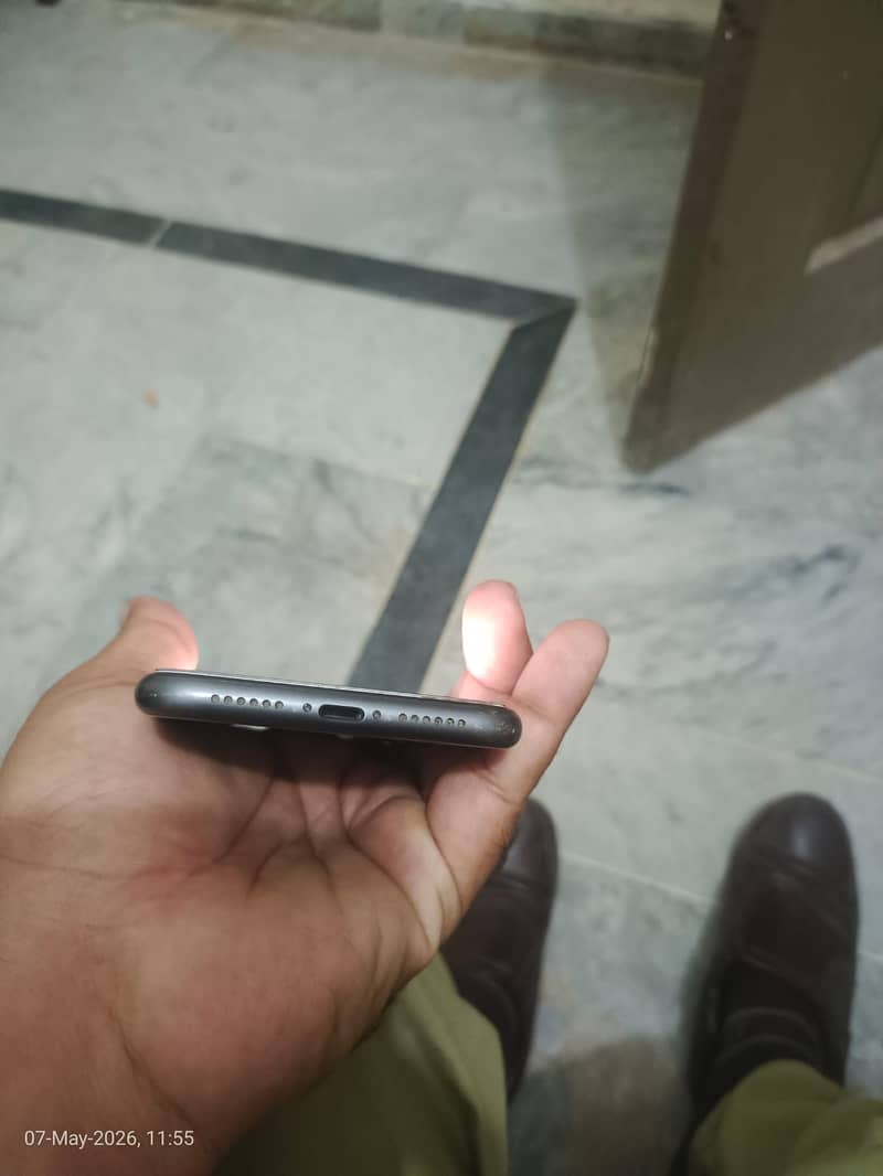 Apple iPhone 11 2