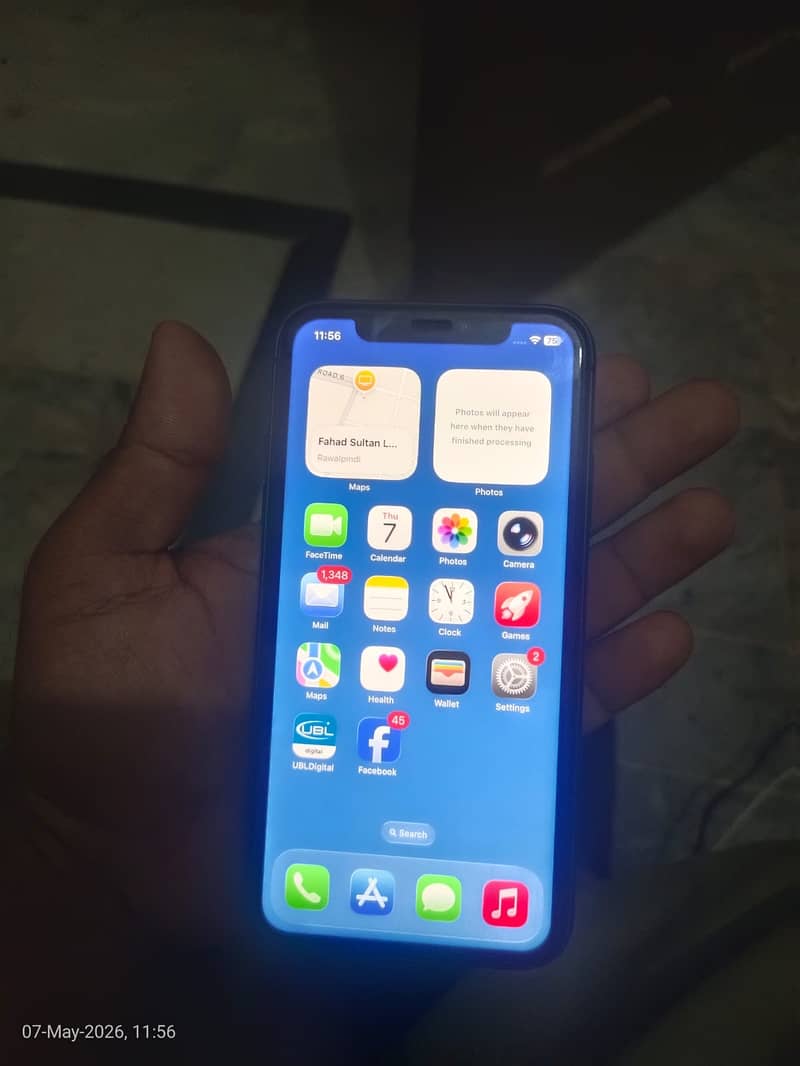 Apple iPhone 11 3