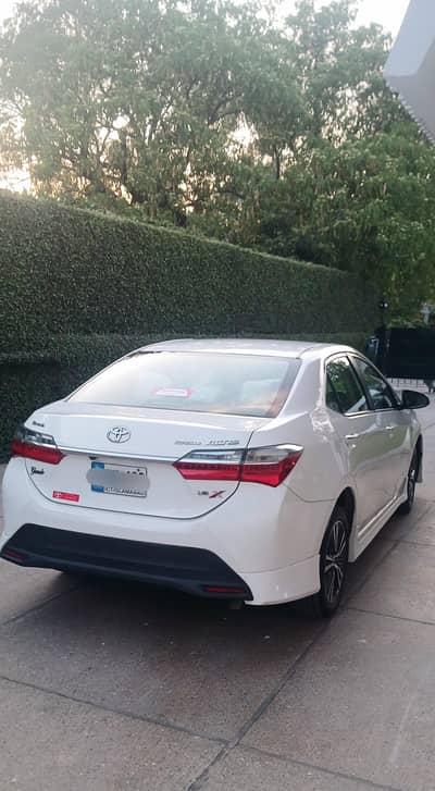 2022Model Altis Grande 1.8