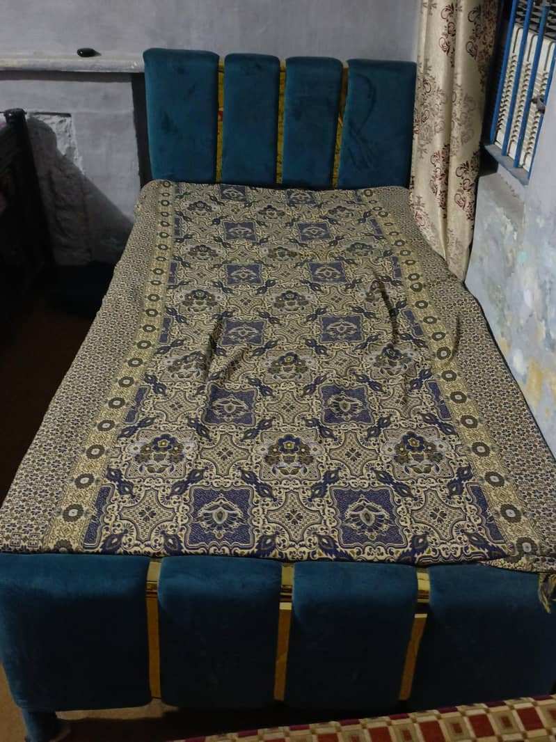 Single Bed 2