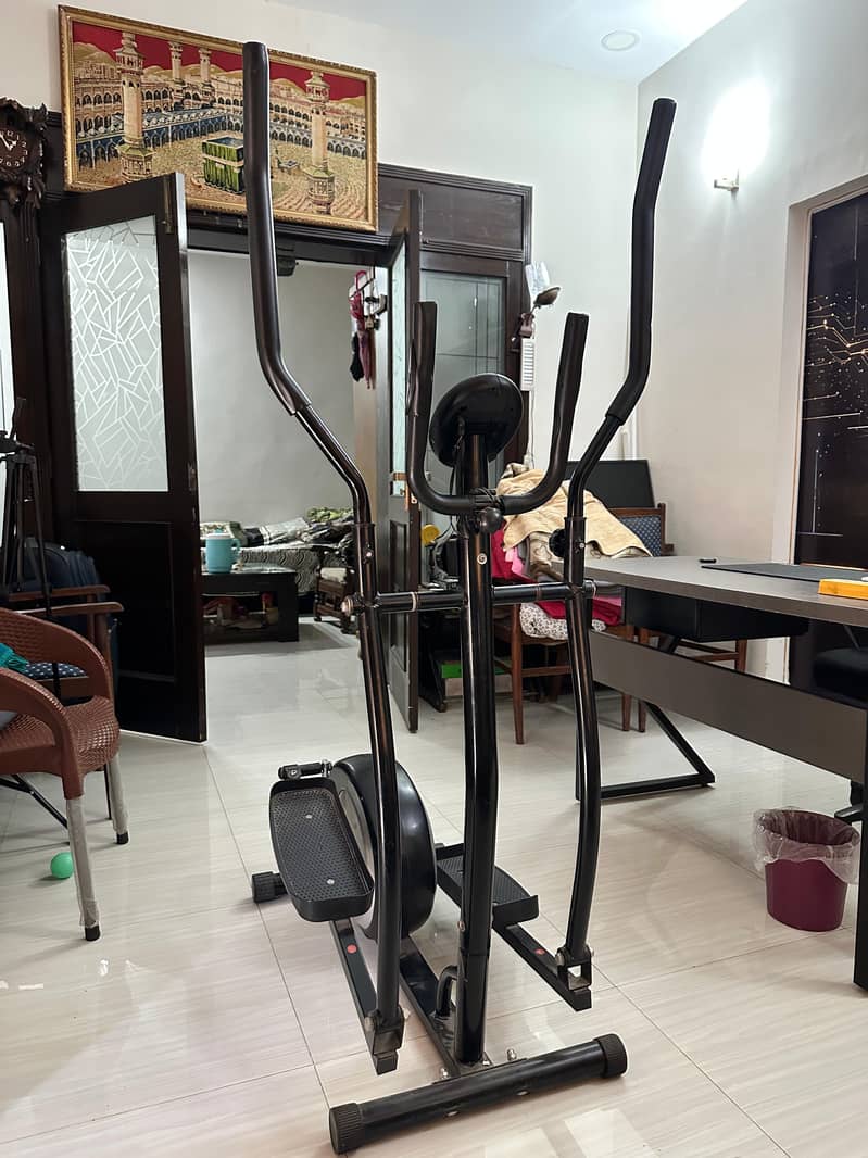 Elliptical cycle 3