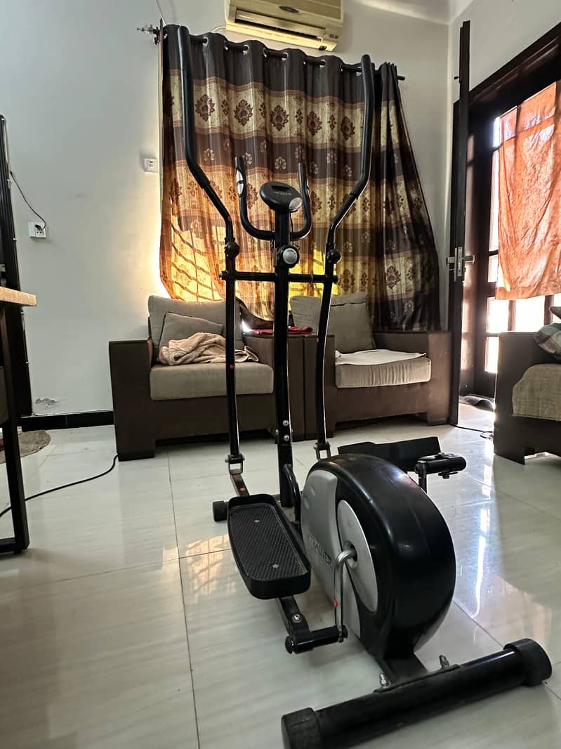 Elliptical cycle 6