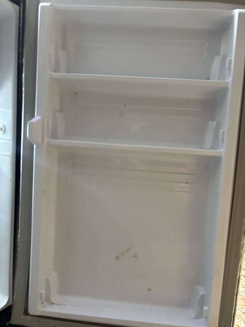 Mini fridge 2
