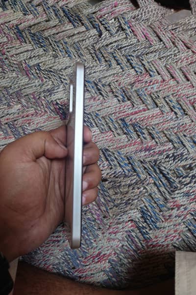 realme 15 t
