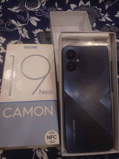 Tecno camon 19 neo 6/128 All ok with box and charger