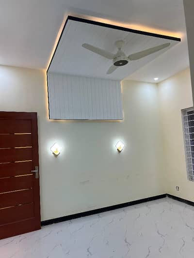 Upper Portion 2 Bathroom Drying Dining TV Launch New House