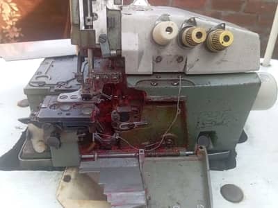 Thread Industrial Overlock Machine - Complete Setup with Servo Motor