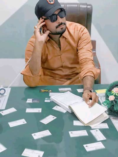 Rj M Farooq 