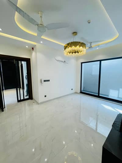 1 Kanal Ground Portion For Rent