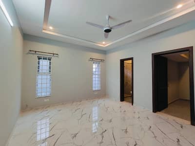 1 Kanal Upper Portion For Rent