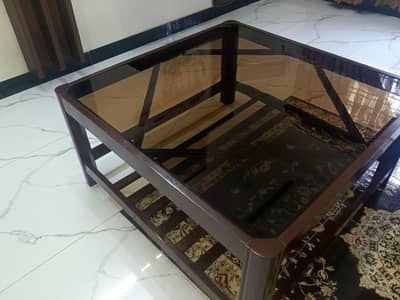 Elegant Wooden Centre Table with Glass Top – Excellent Condition