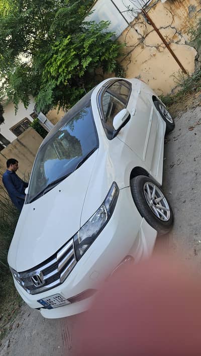 honda city white isb no