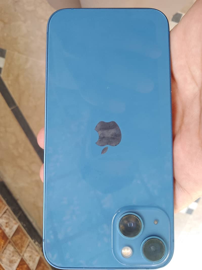 Apple iPhone 13 2