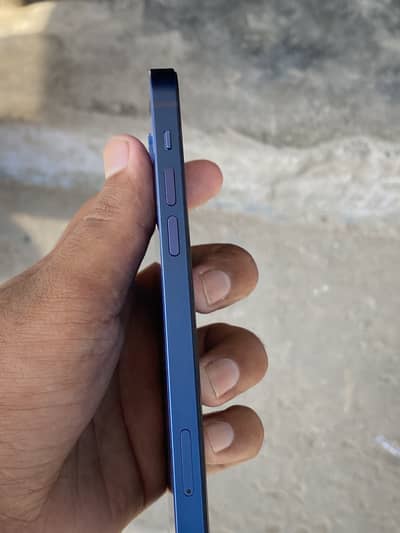 Iphone 12 sim working