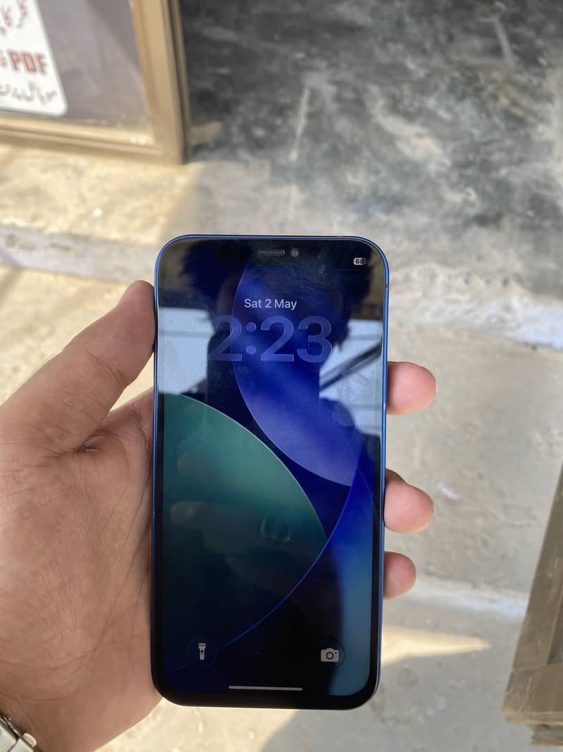 Iphone 12 sim working 4