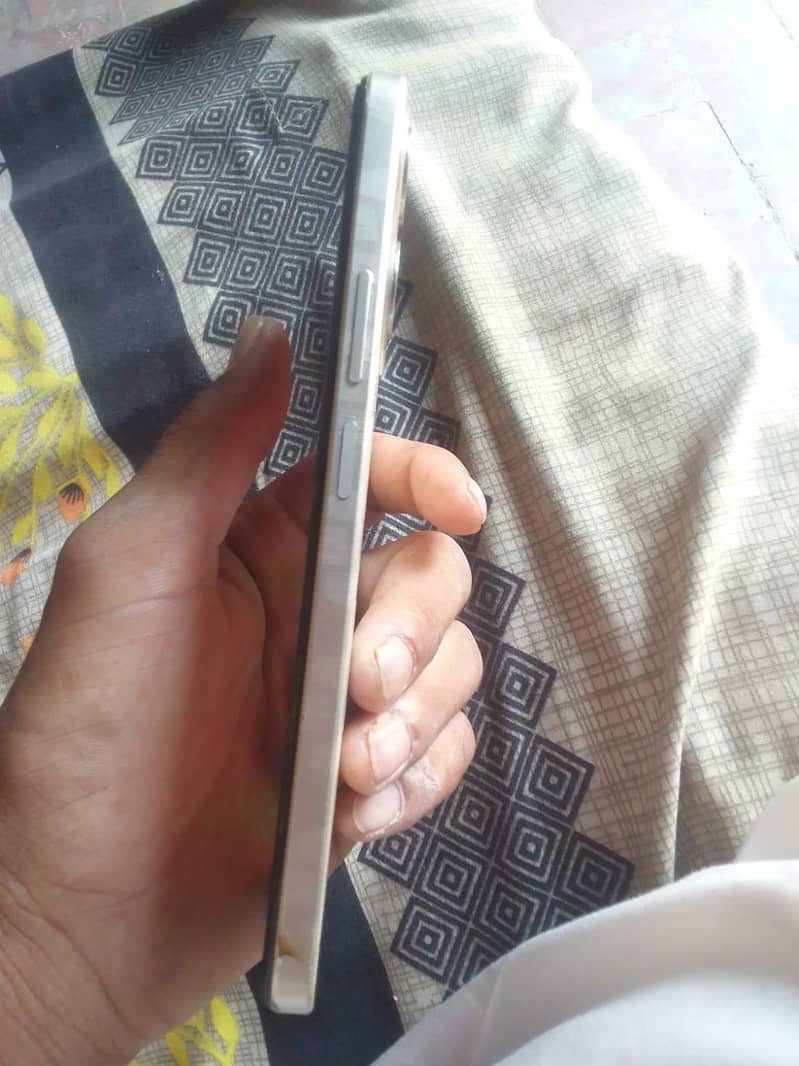 realme note 70 3