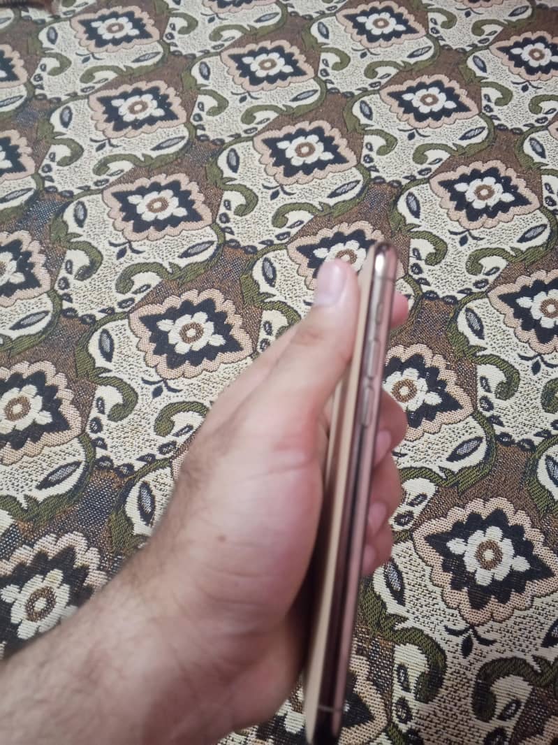Iphone 11 Pro 4