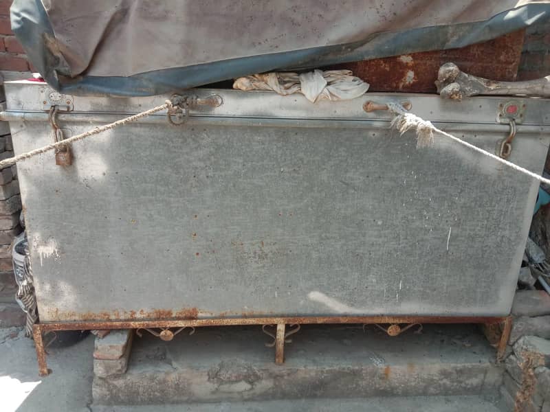 storage petti 1