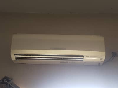 Mistbushi 2Ton Ac as new Condition