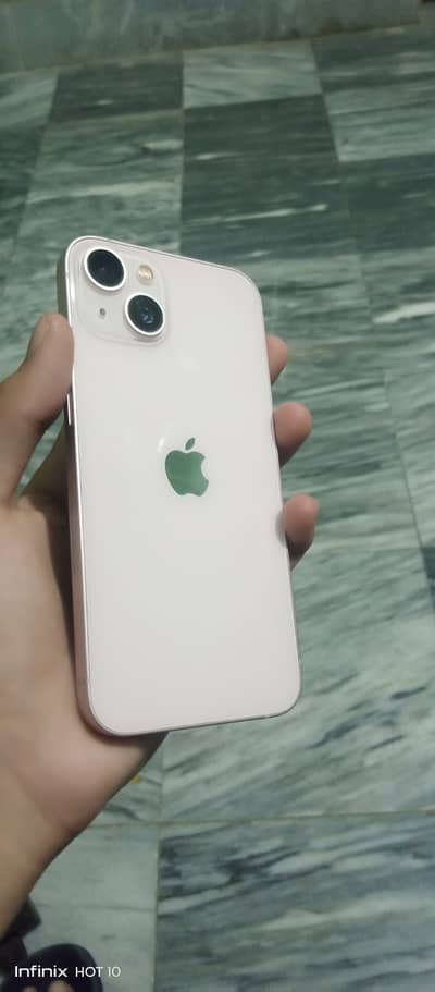 iPhone 13jv 10/10 condition