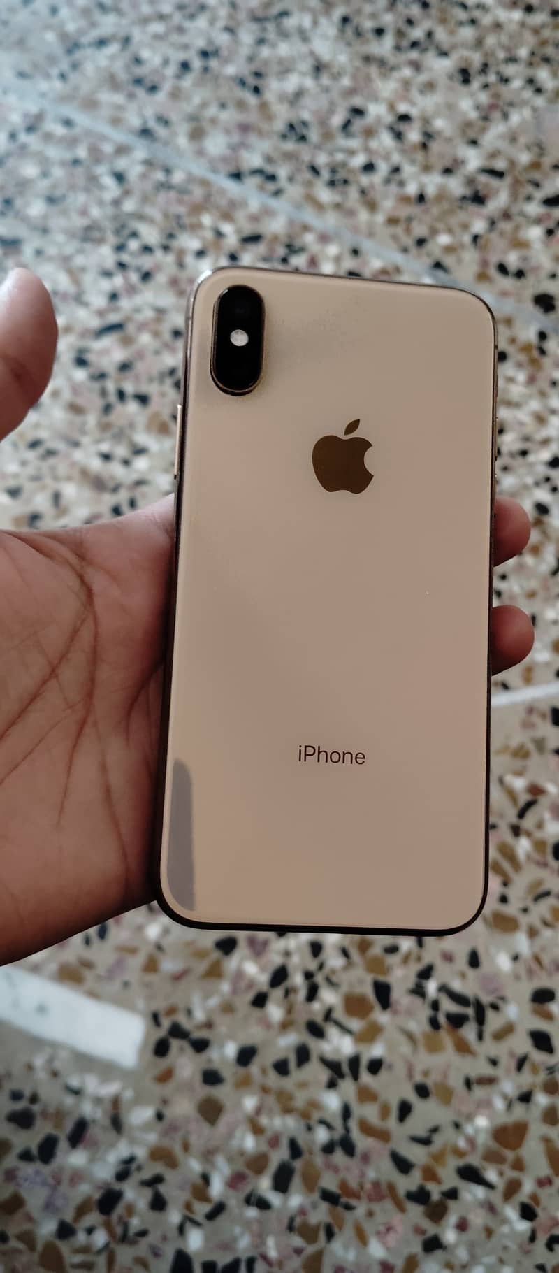 iphone xs 2