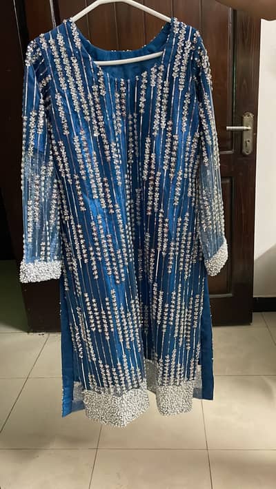 Cutdana suit stiched.  M size