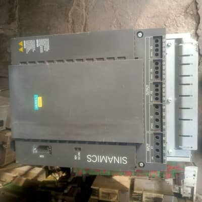 SIEMENS SINAMIC COMBI POWER MODULE VFD INVERTER
