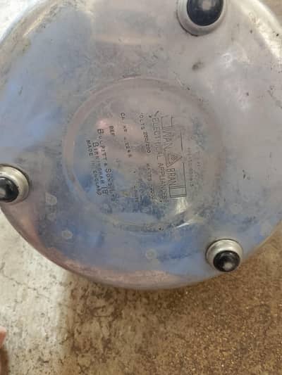 specific vintage Swan Brand electric kettle