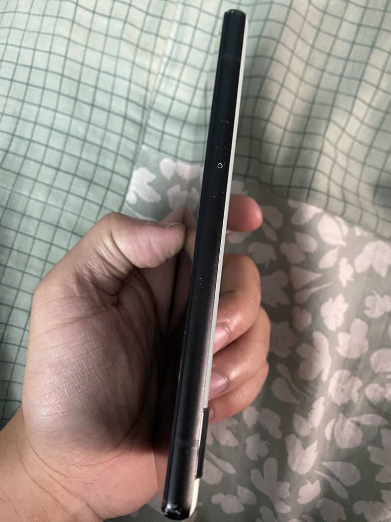 Google pixel 6A 2